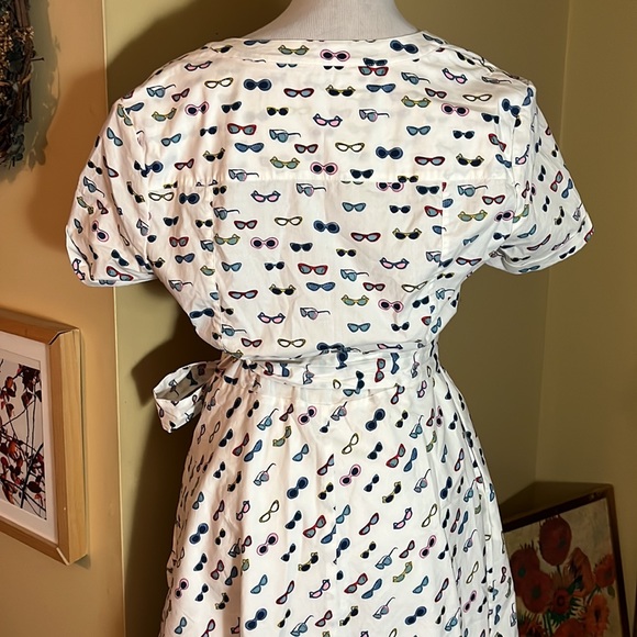 BODEN Size 12 R Wrap-Dress VNeck ShortSleeve Cotton Sunglasses Print Kitsch - Picture 6 of 16